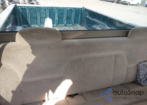 1996 GMC Sierra K1500 z USA, uszkodzony, nr VIN 2GTEK19W7T1537261